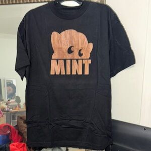 Men’s Mint Black T-Shirt brand new